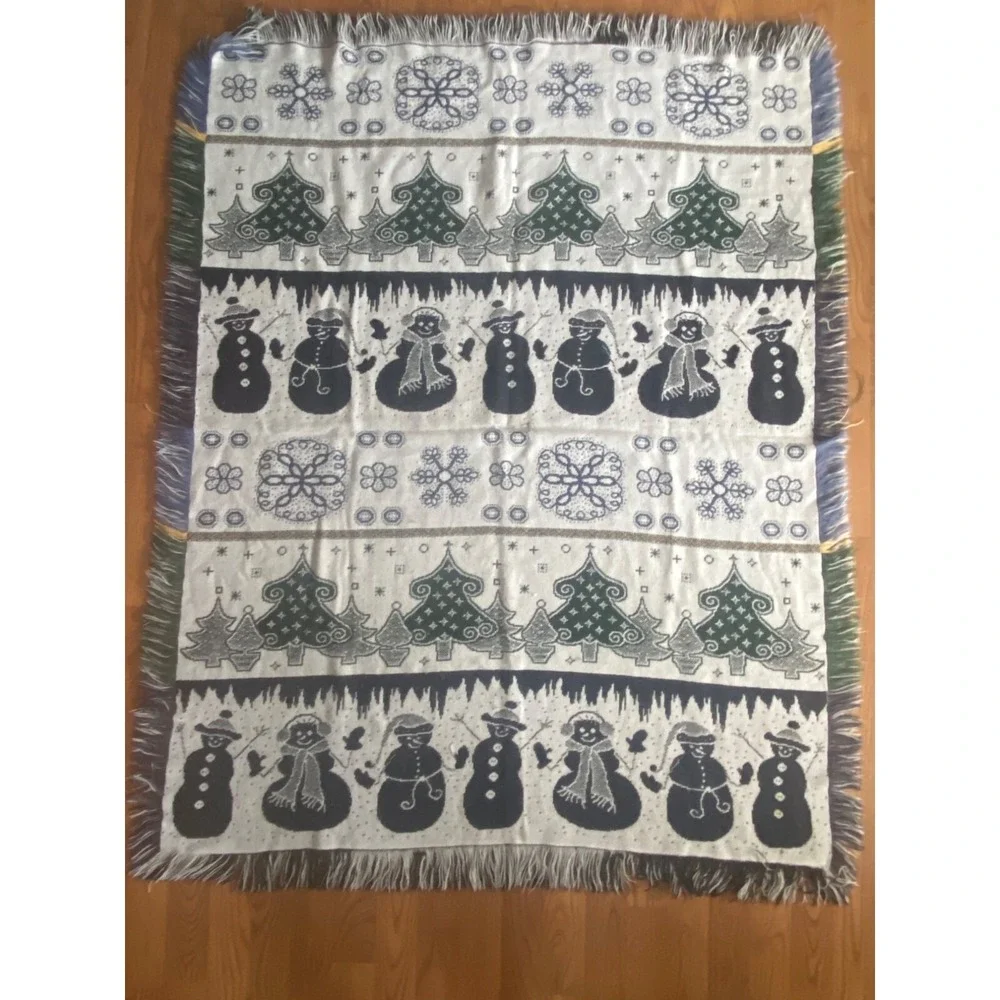 Woven Christmas Throw Blanket Snowman Tree Pattern Blue Green Fringe Winter Holi